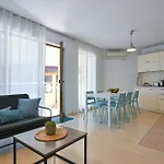 Via Sunride - Twin Maisonette By The Sea *